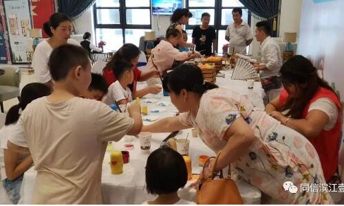 妙筆繽紛，俄羅斯套娃彩繪，帶來夏日美好時(shí)光！